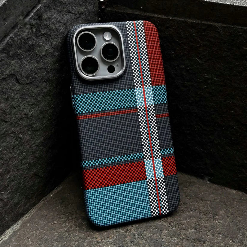 New Pitaka Carbon Fibre Series Case.